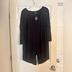 Torrid Black 3/4 Sleeve Knit Open Back Tunic